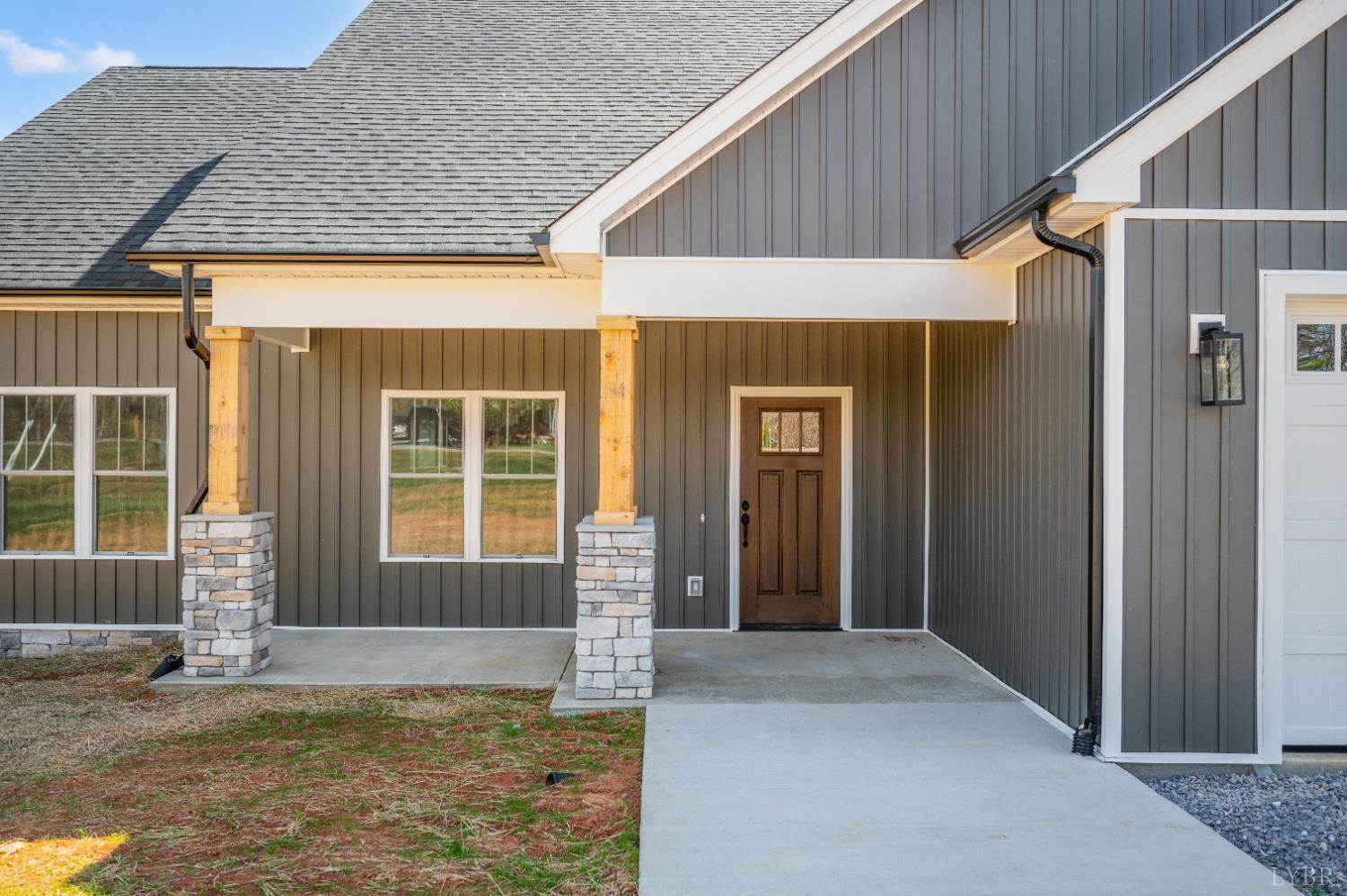 10578 Leesville Road, Lynch Station, VA 24571