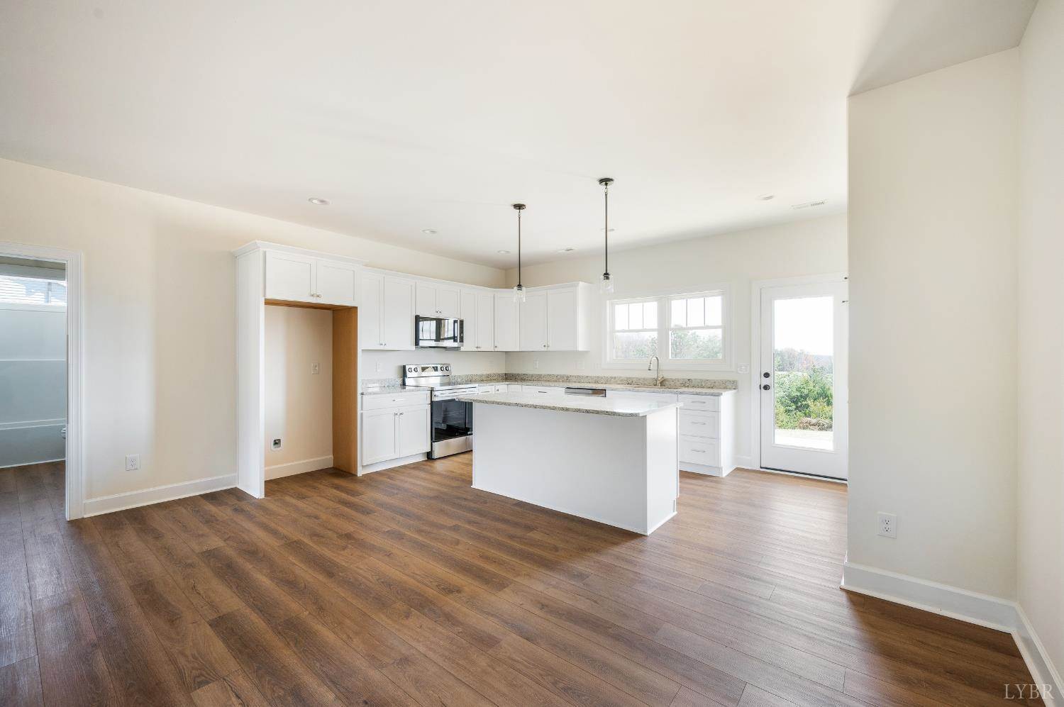 10578 Leesville Road, Lynch Station, VA 24571