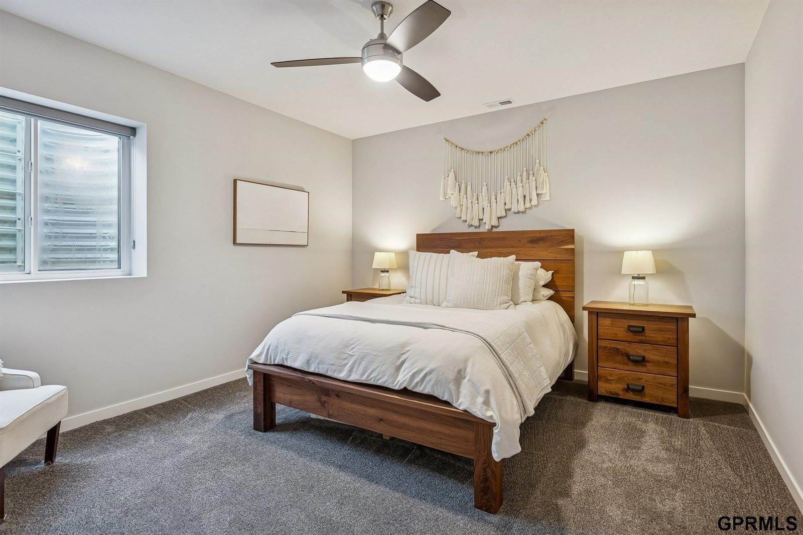 4545 South 203 Street, Omaha, NE 68135