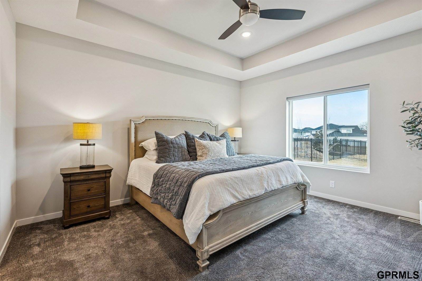 4545 South 203 Street, Omaha, NE 68135