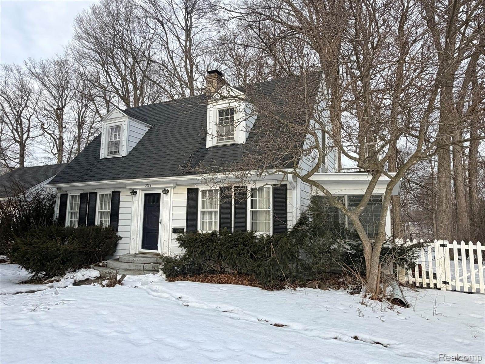 2122 Cedar Street, DelhiCharterTownship_Ingham, MI 48842