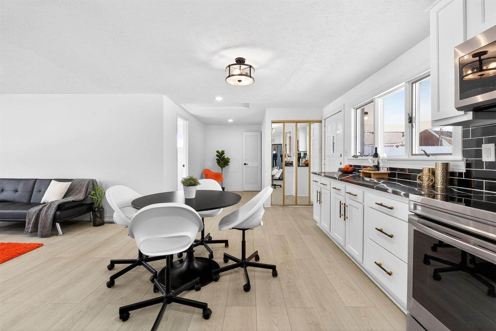 1561 Haft Drive, Reynoldsburg, OH 43068