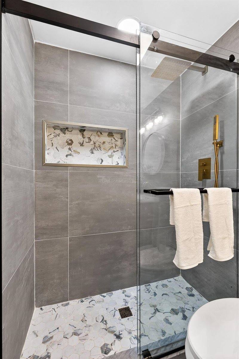 1561 Haft Drive, Reynoldsburg, OH 43068