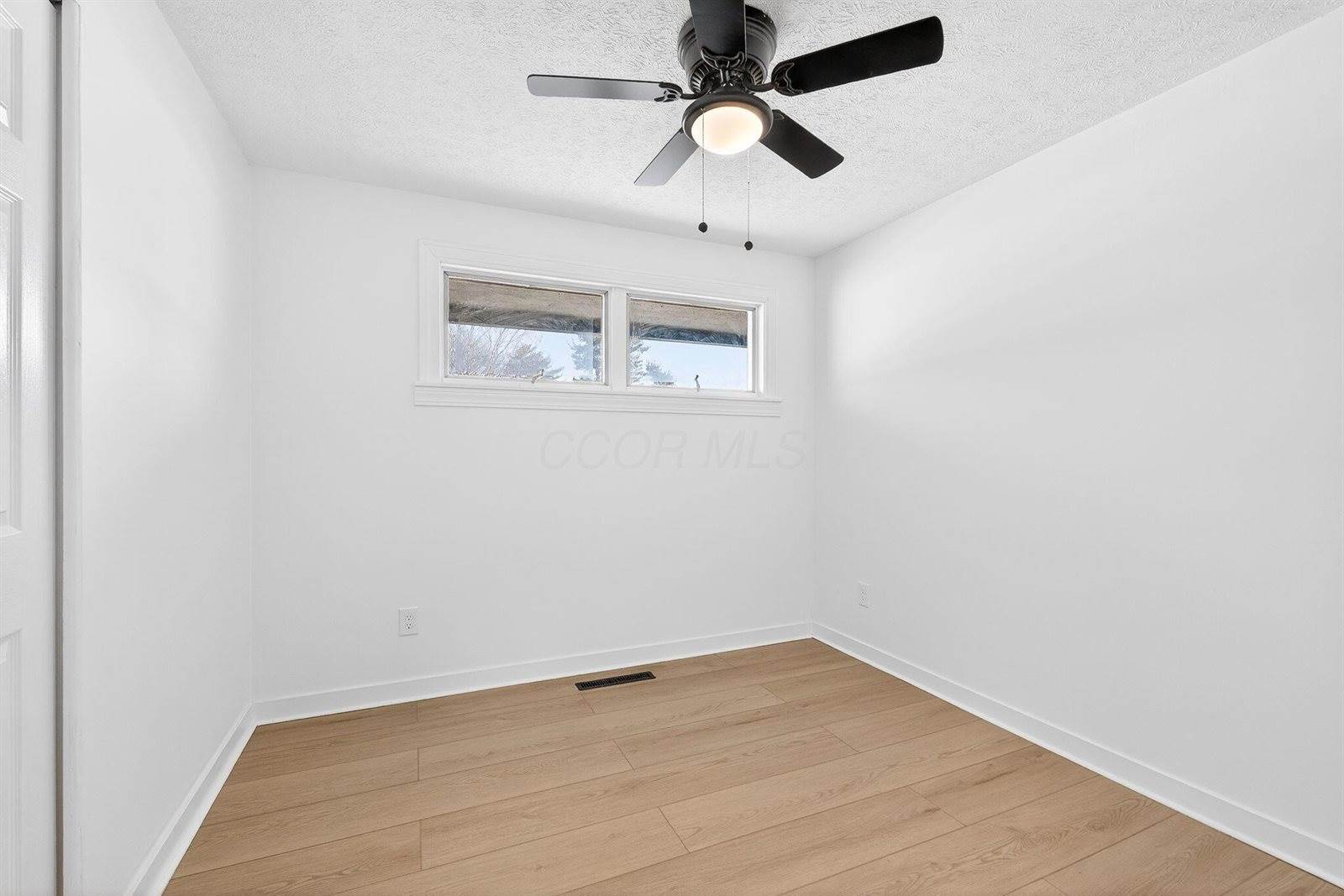 1561 Haft Drive, Reynoldsburg, OH 43068