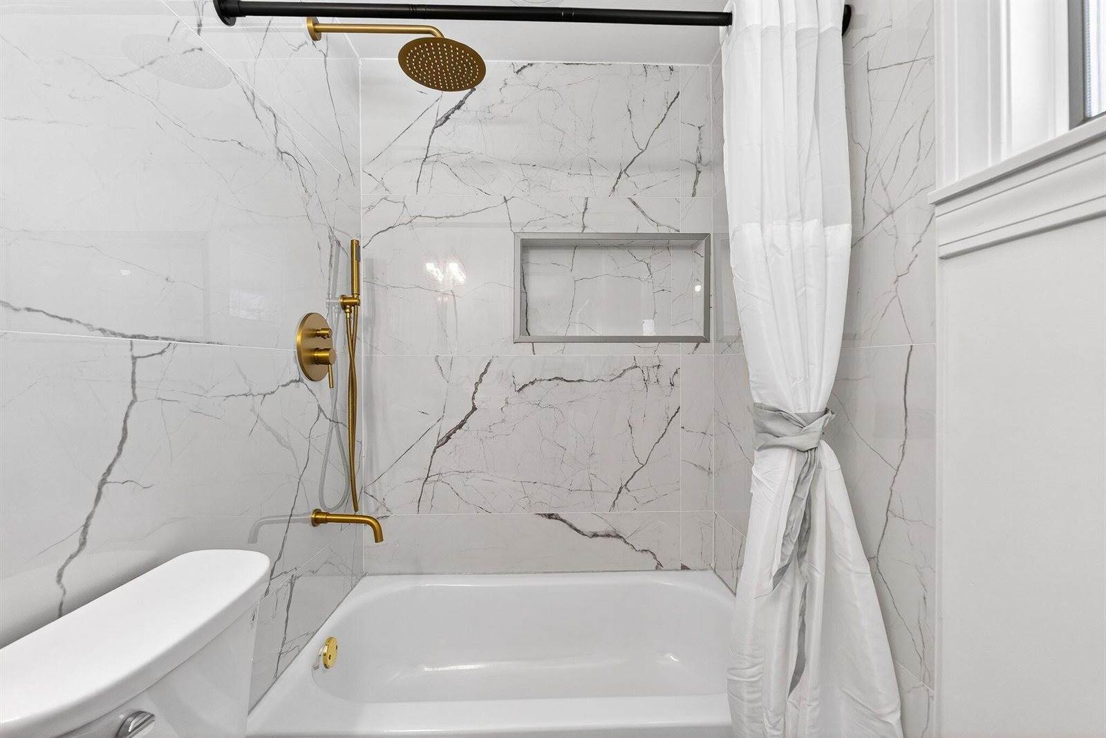 1561 Haft Drive, Reynoldsburg, OH 43068