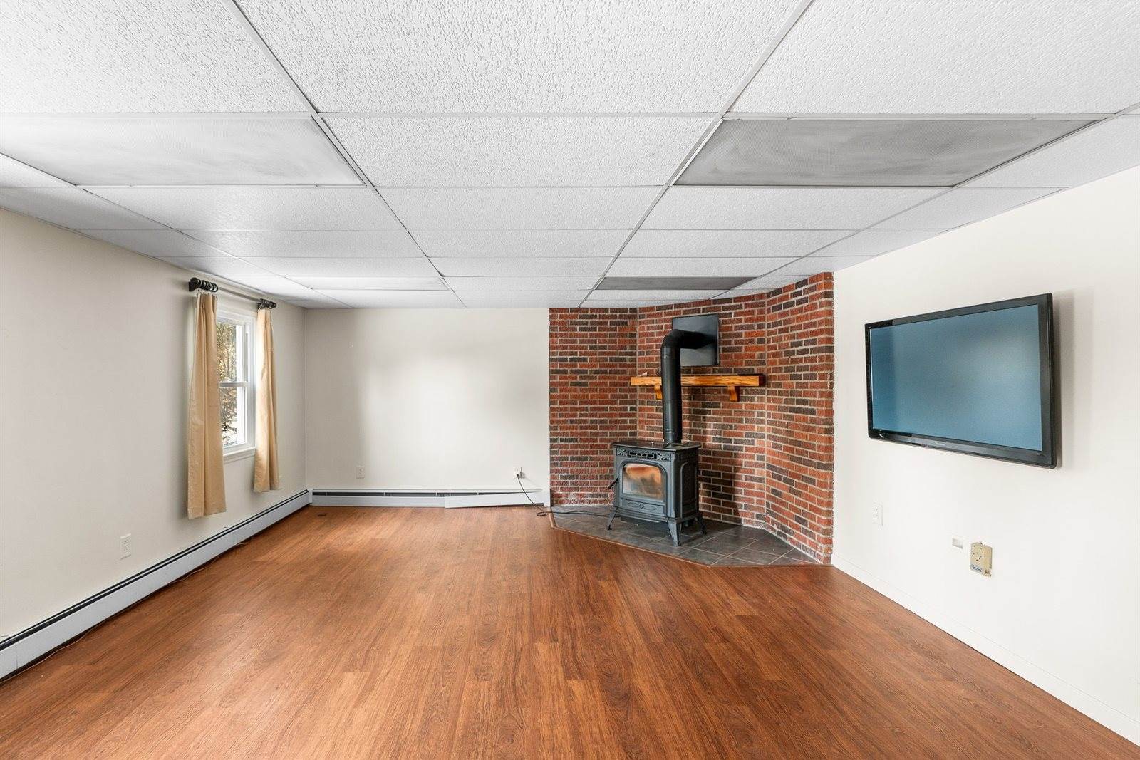 930 Pultz Hill Road, Owego, NY 13827