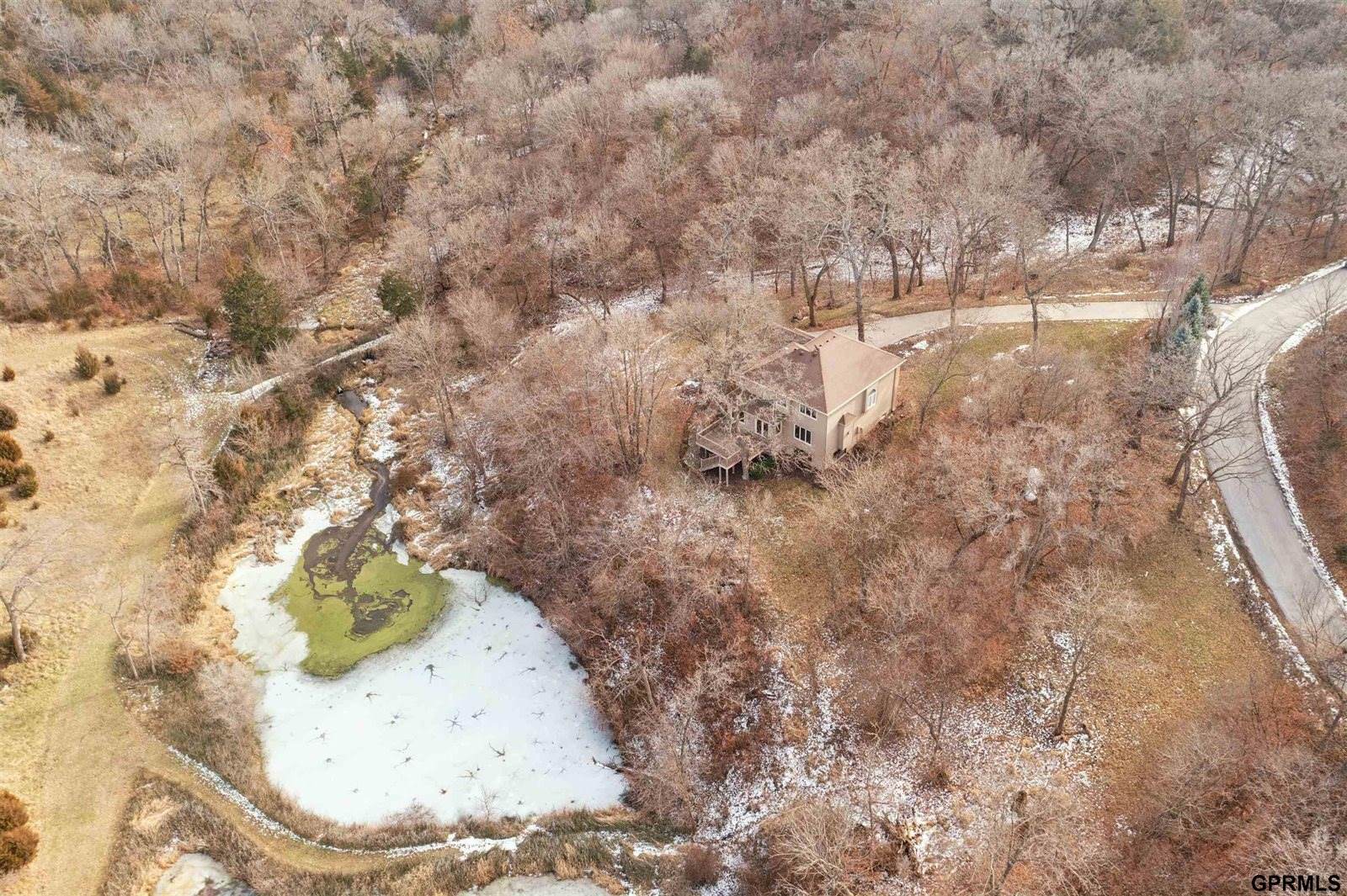 19719 Raven Drive, Louisville, NE 68037