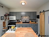 128 Arbor Court, Omaha, NE 68108