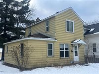 325 Washington Avenue, Stevens Point, WI 54481