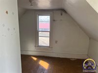 202 NE Roberts, Melvern, KS 66510