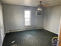202 NE Roberts, Melvern, KS 66510