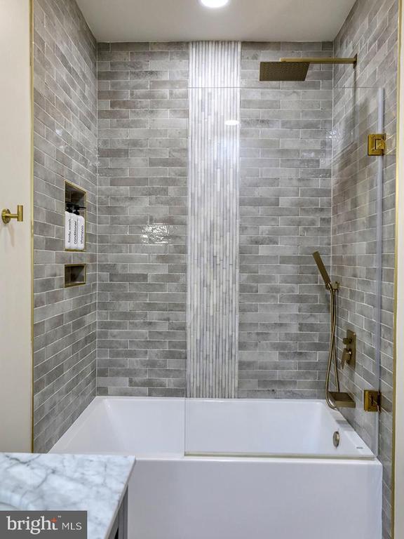 6 Cinderberry Court, Georgetown, DE 19947