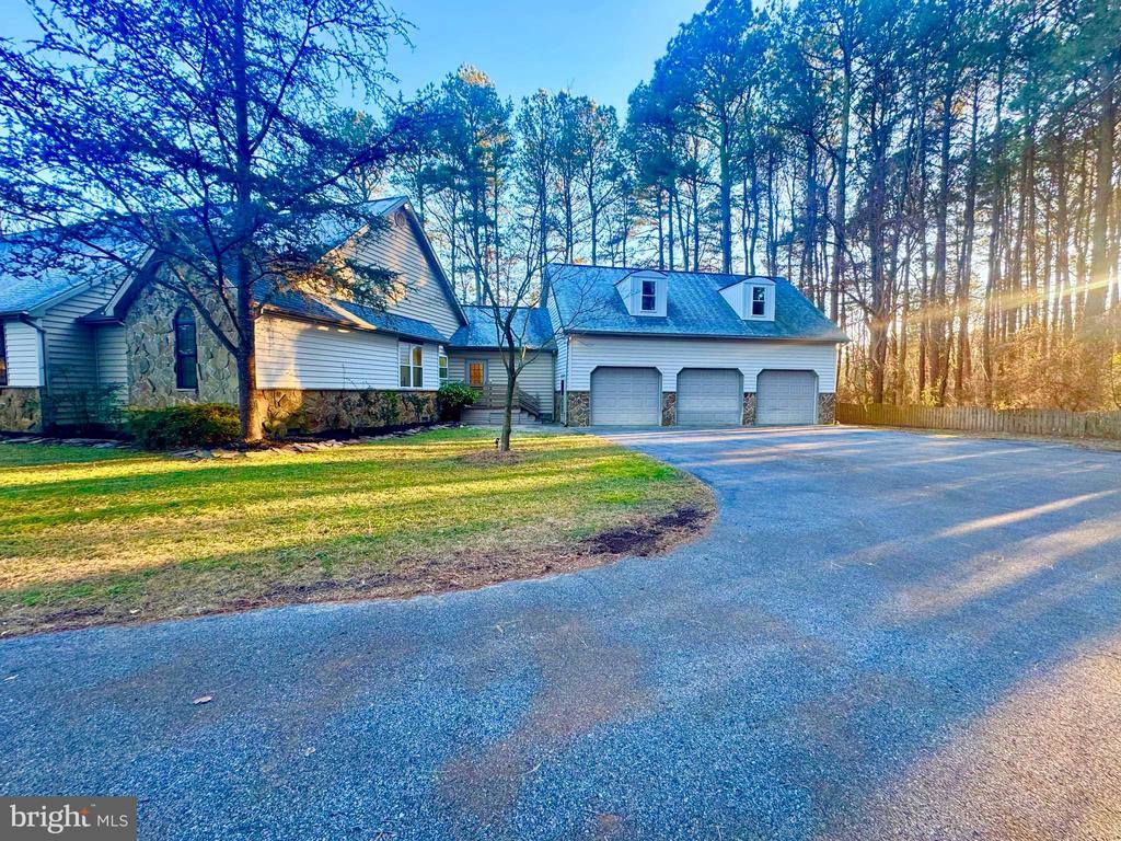 6 Cinderberry Court, Georgetown, DE 19947