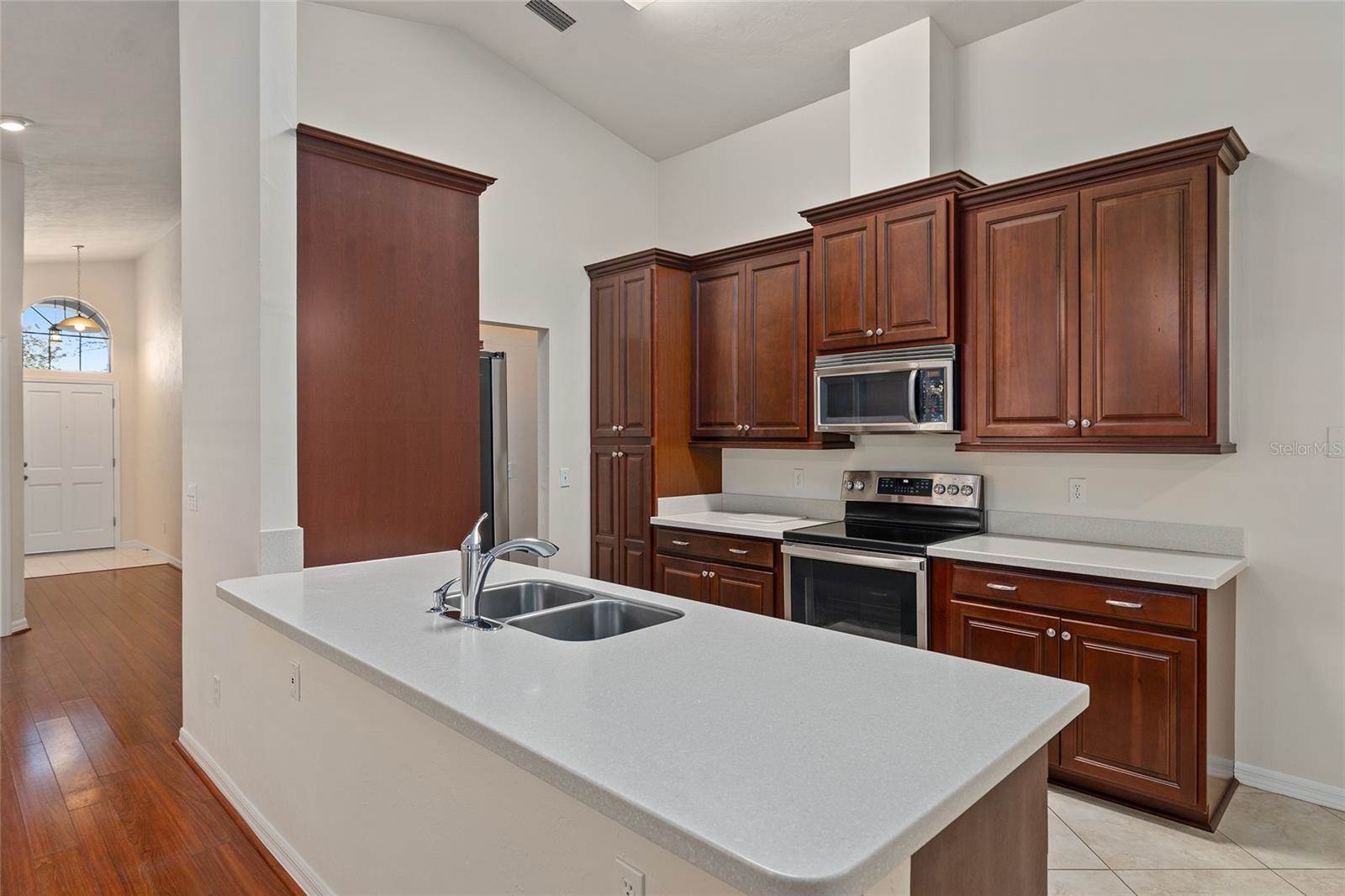 6130 NW 36TH Drive, Gainesville, FL 32653