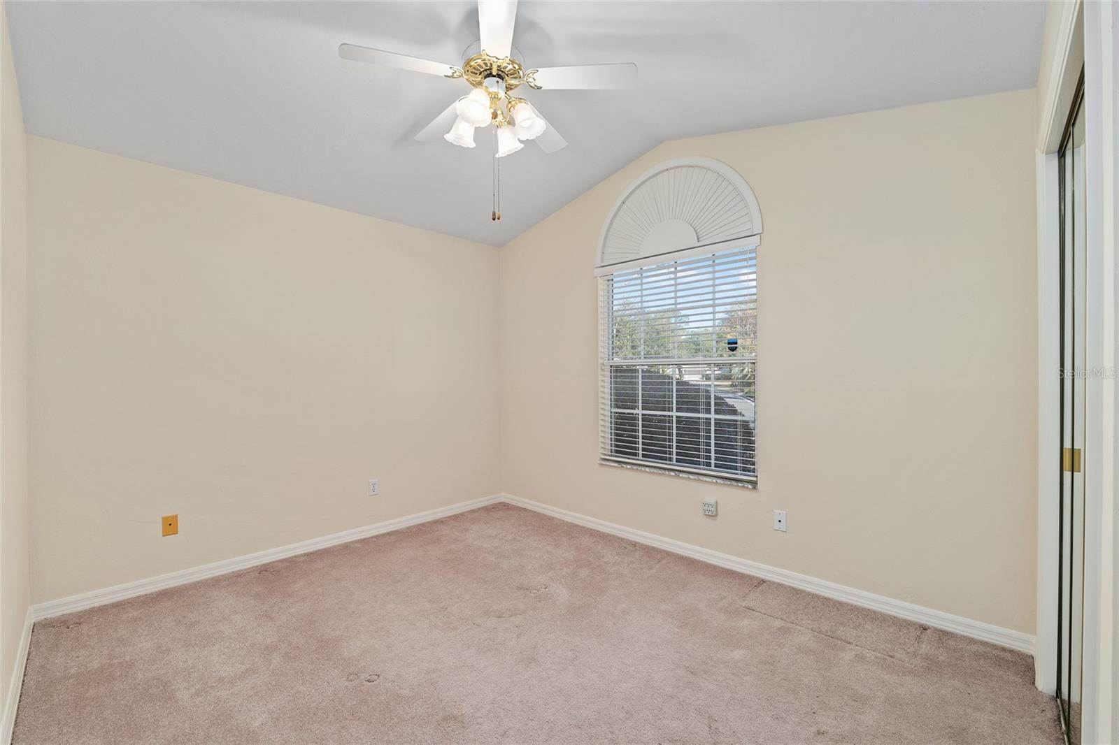 6130 NW 36TH Drive, Gainesville, FL 32653