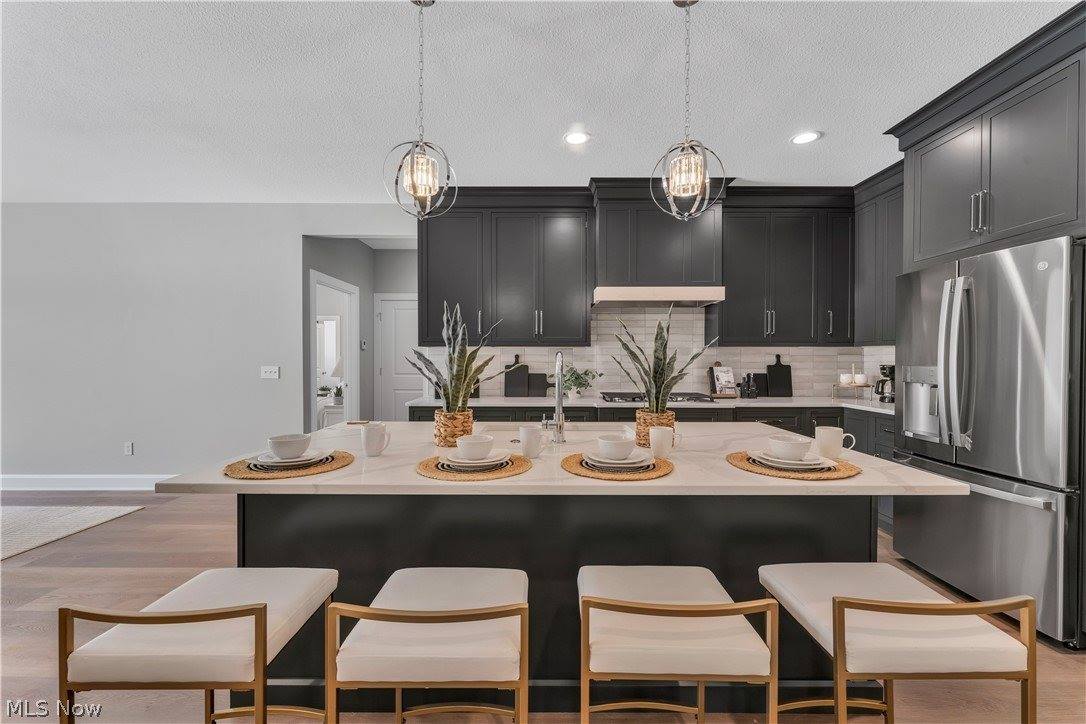 6916 South Raccoon Road, Canfield, OH 44406