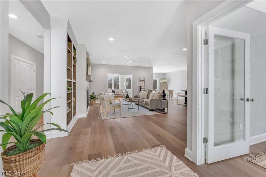 6916 South Raccoon Road, Canfield, OH 44406