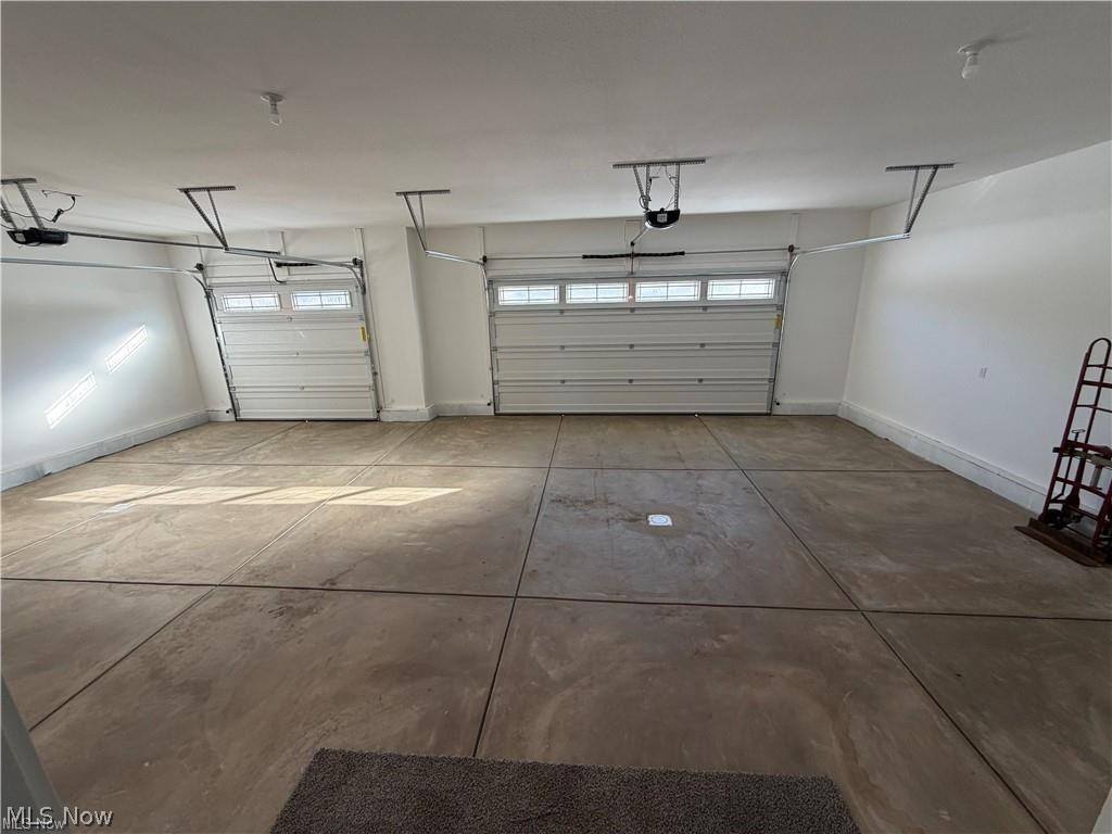 6916 South Raccoon Road, Canfield, OH 44406