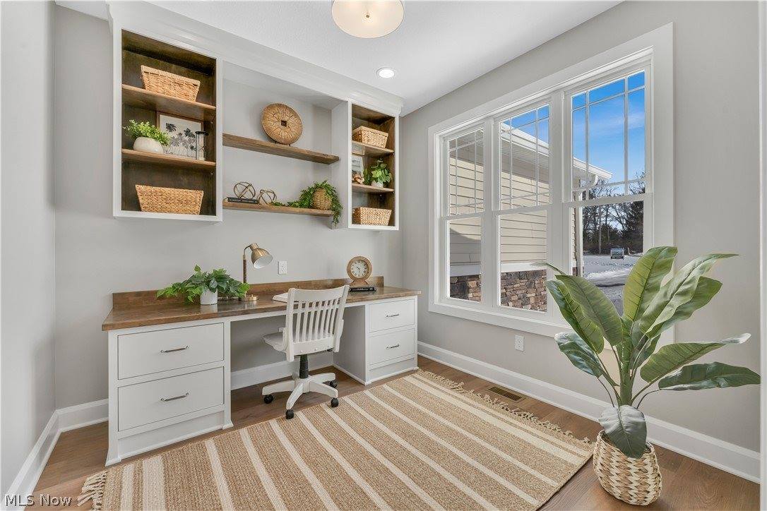 6916 South Raccoon Road, Canfield, OH 44406