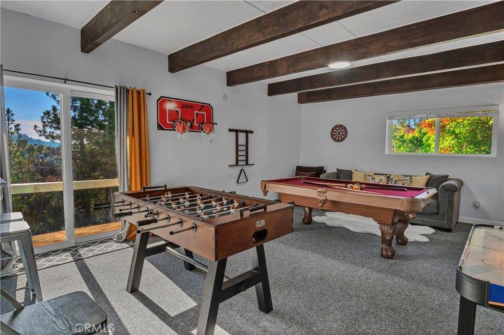 1243 Grass Valley, Lake Arrowhead, CA 92352