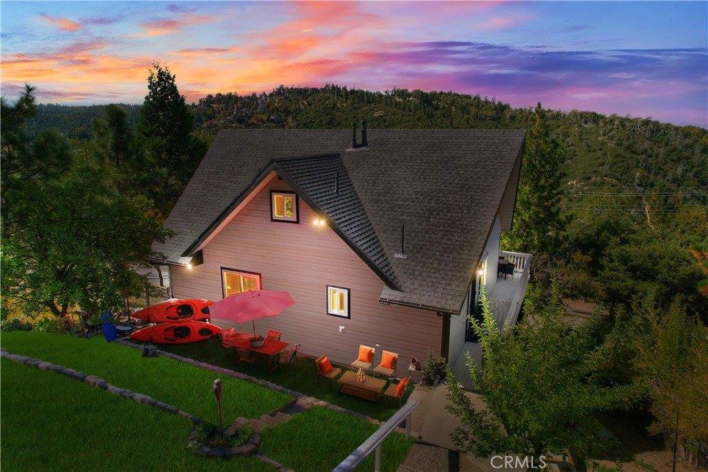1243 Grass Valley, Lake Arrowhead, CA 92352