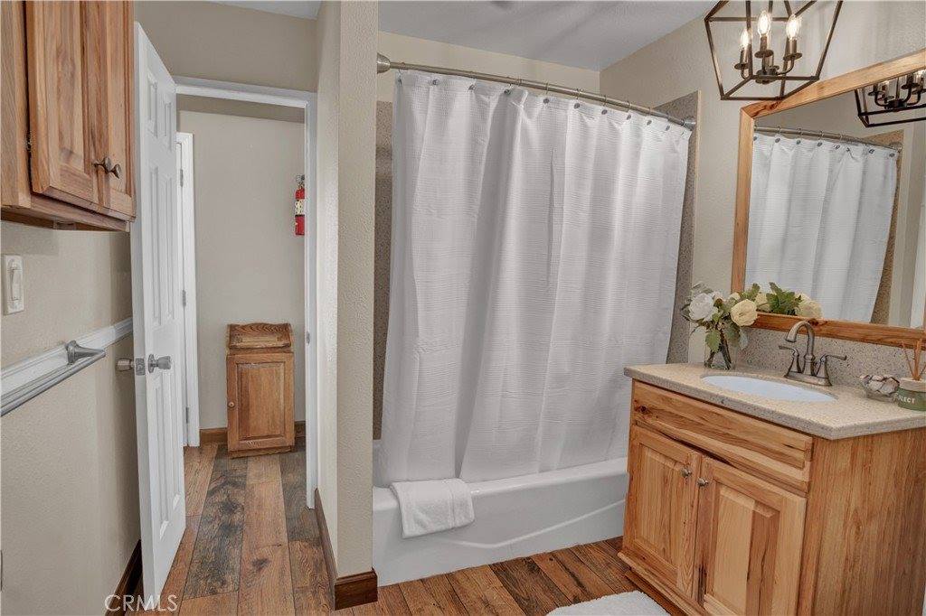 1243 Grass Valley, Lake Arrowhead, CA 92352