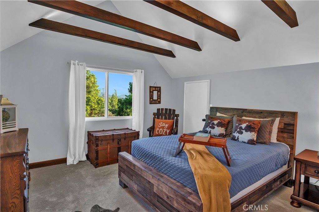 1243 Grass Valley, Lake Arrowhead, CA 92352
