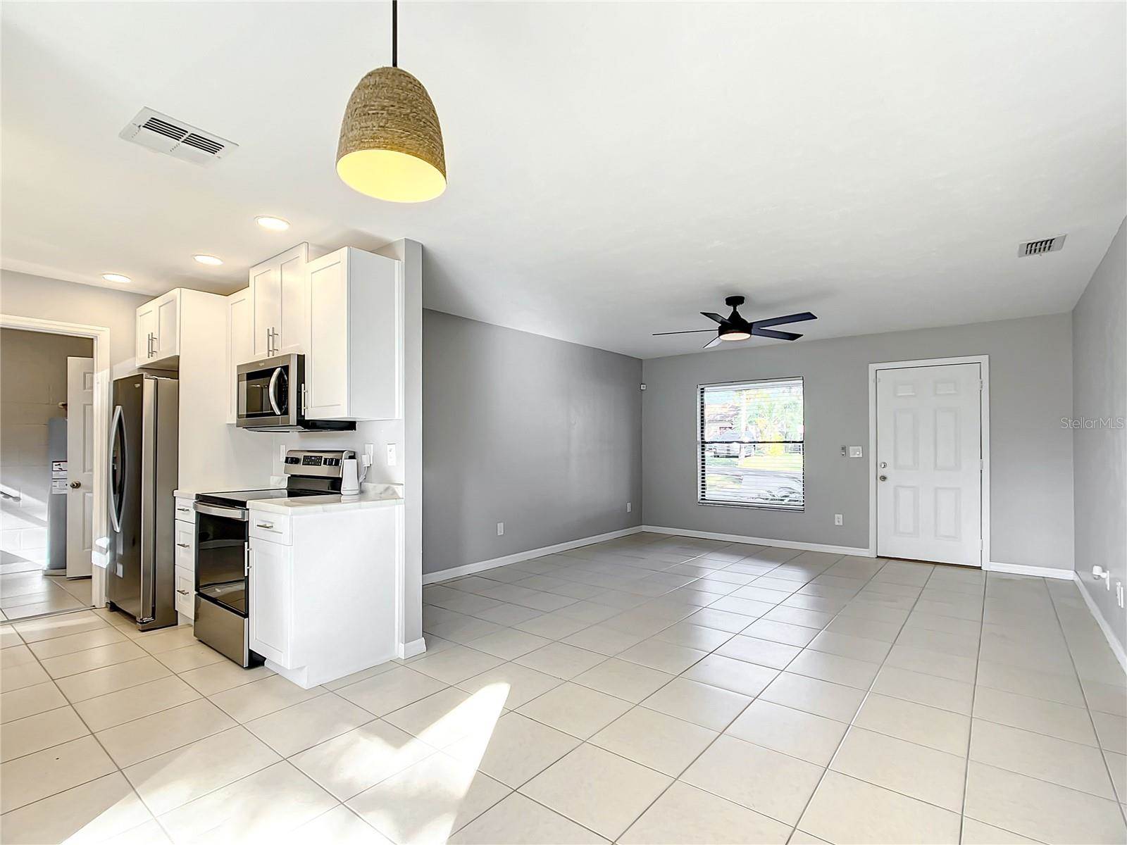 11520 SE 129TH Place, Ocklawaha, FL 32179