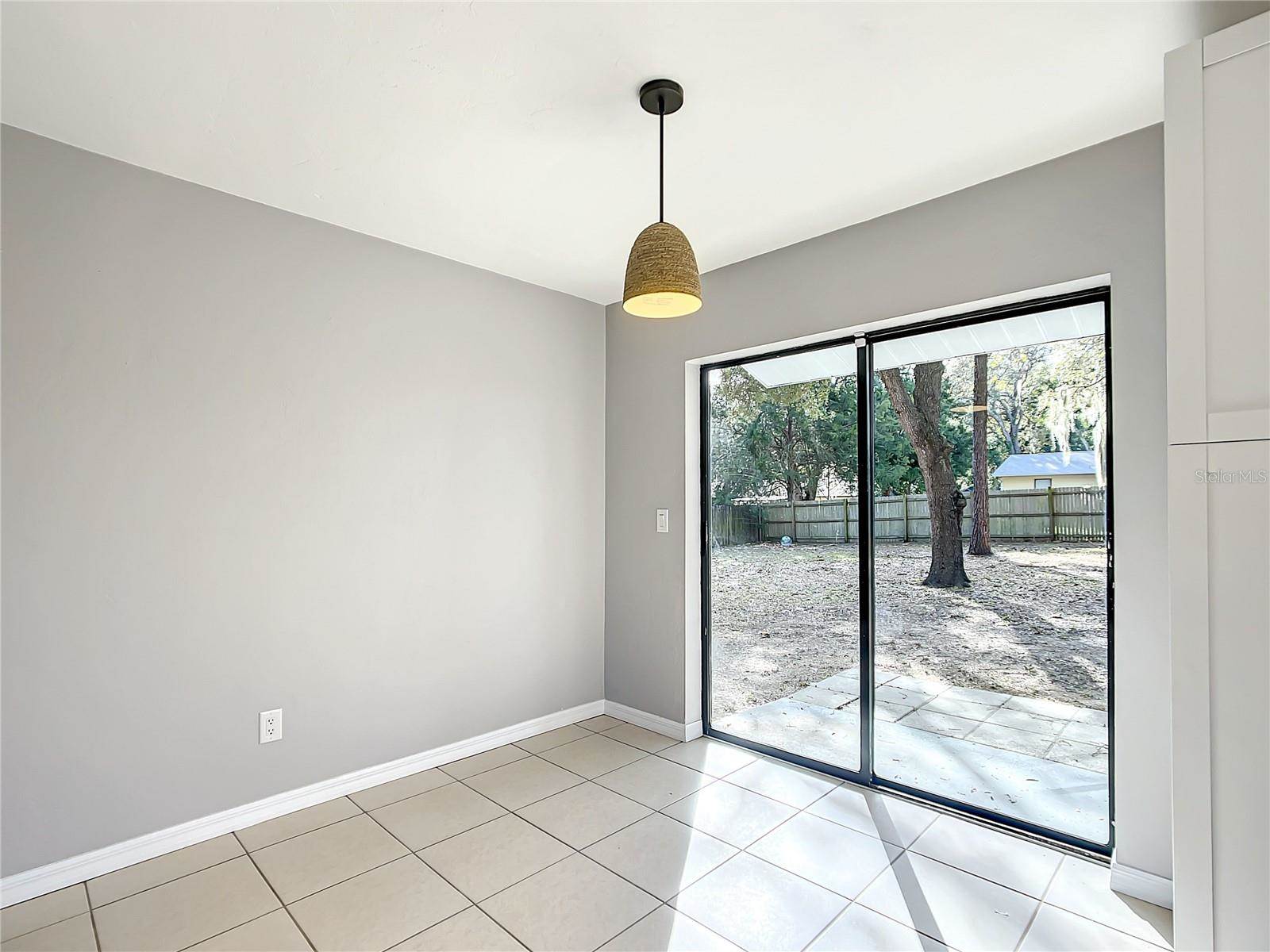 11520 SE 129TH Place, Ocklawaha, FL 32179