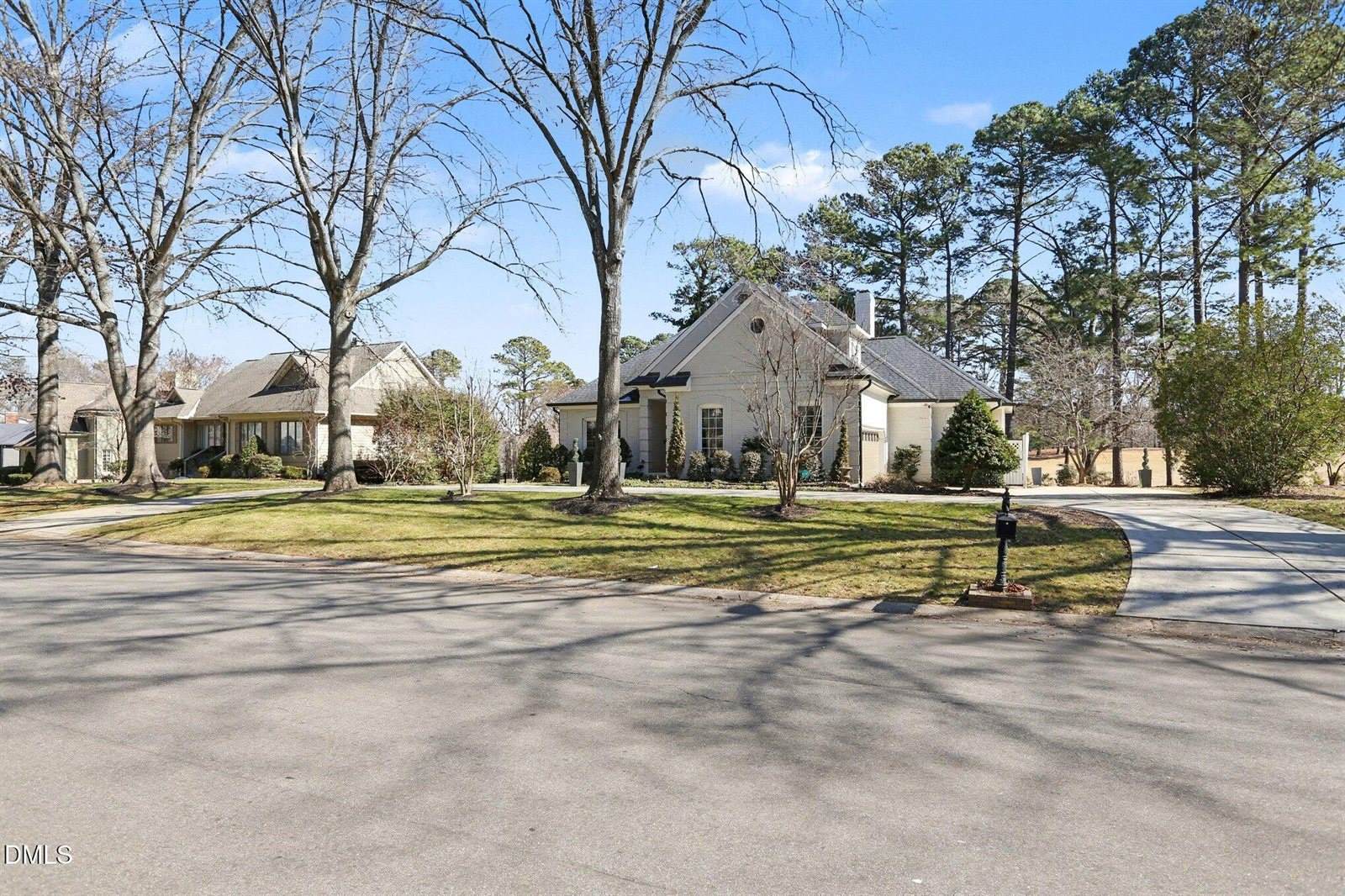 8824 Wildwood Links, Raleigh, NC 27613