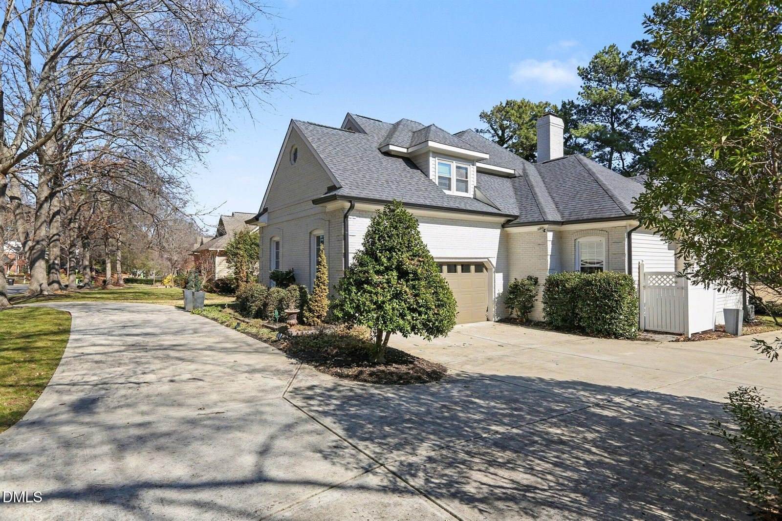 8824 Wildwood Links, Raleigh, NC 27613