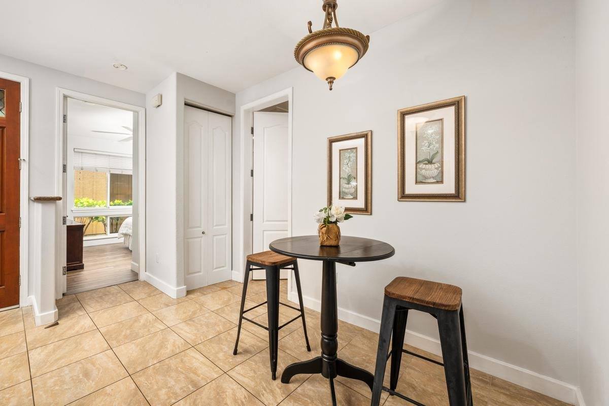 75-5919 Alii Dr, Kailua Kona, HI 96740