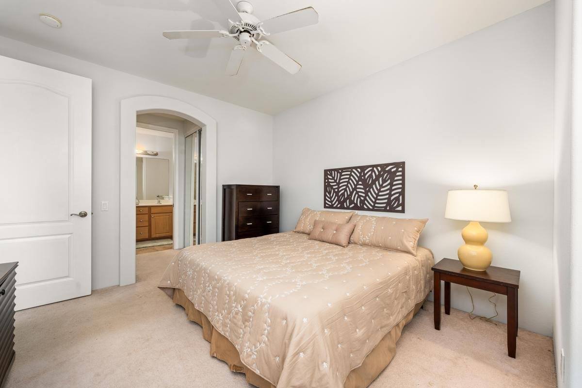 75-5919 Alii Dr, Kailua Kona, HI 96740