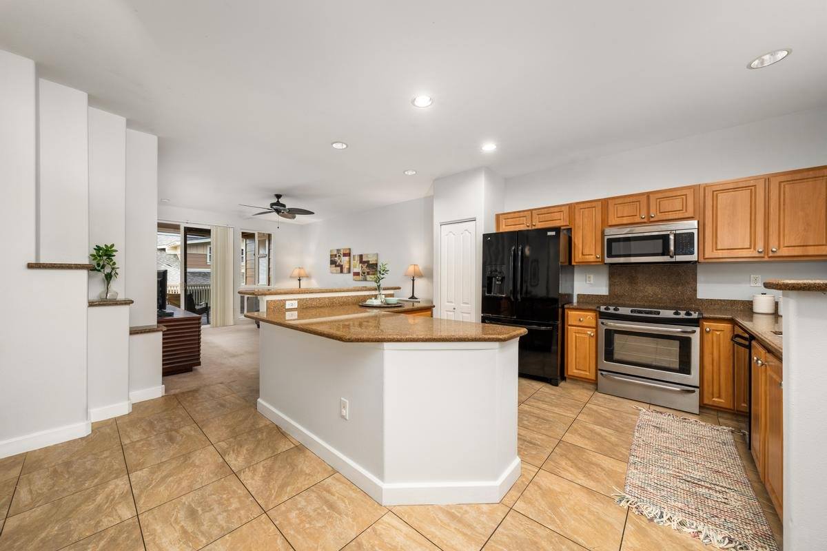 75-5919 Alii Dr, Kailua Kona, HI 96740