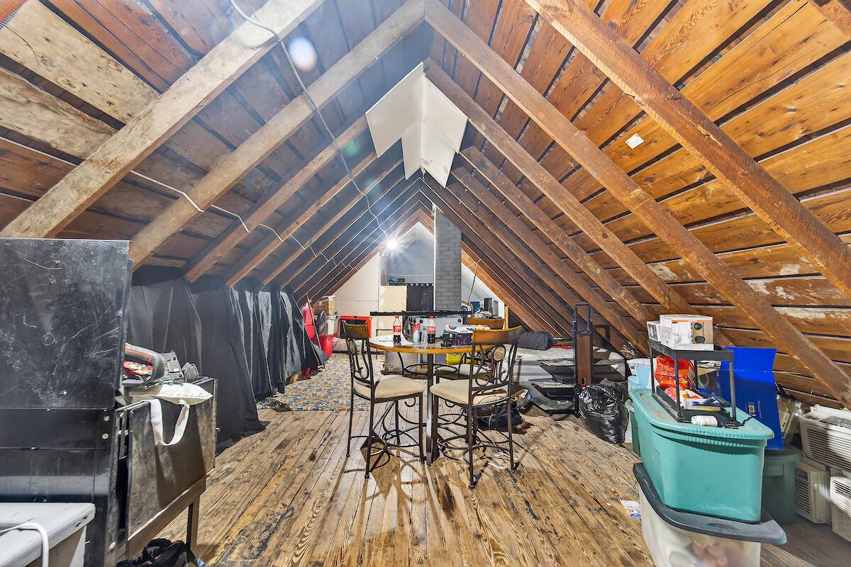 2673 South 14th St, Milwaukee, WI 53215