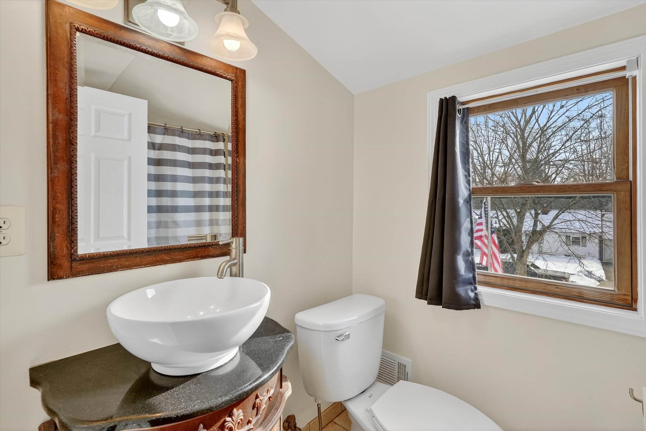 726 W 2nd Street, Davison, MI 48423
