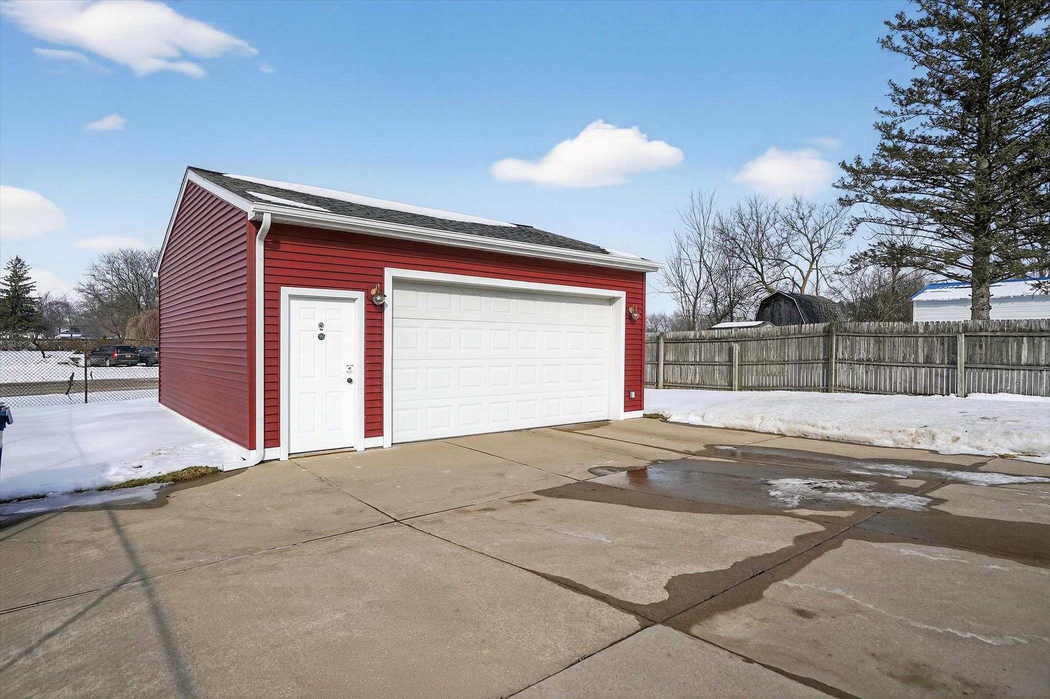 726 W 2nd Street, Davison, MI 48423