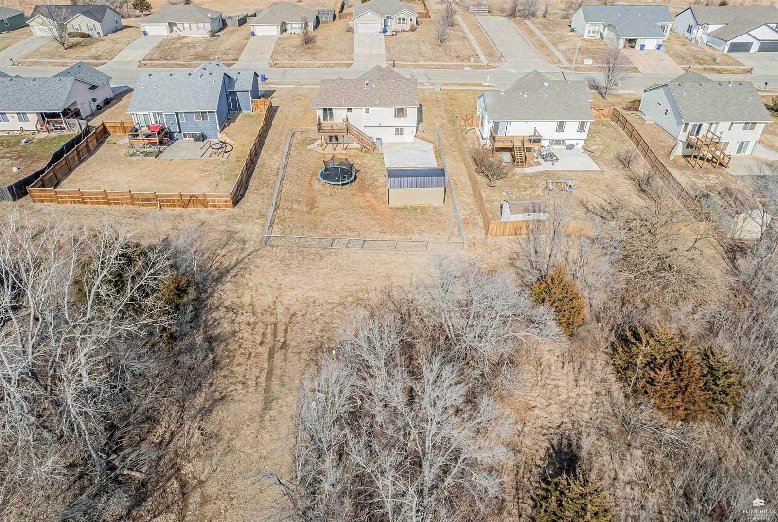 2025 Thompson Drive, Junction City, KS 66441