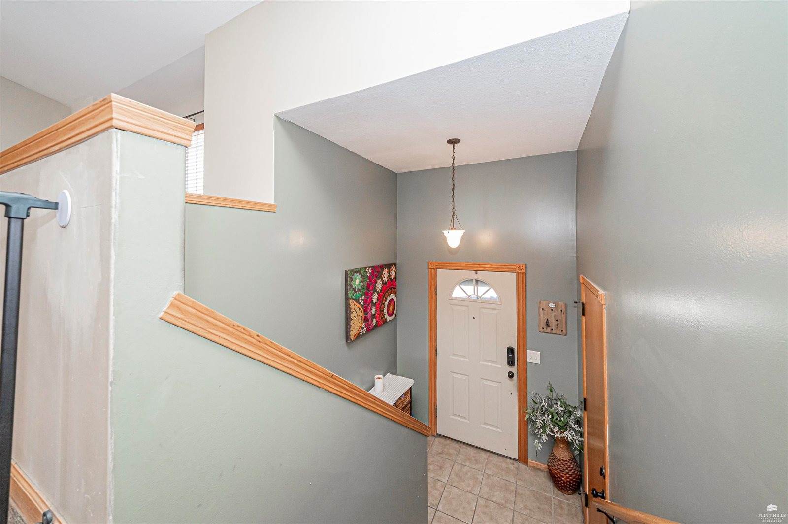 2025 Thompson Drive, Junction City, KS 66441