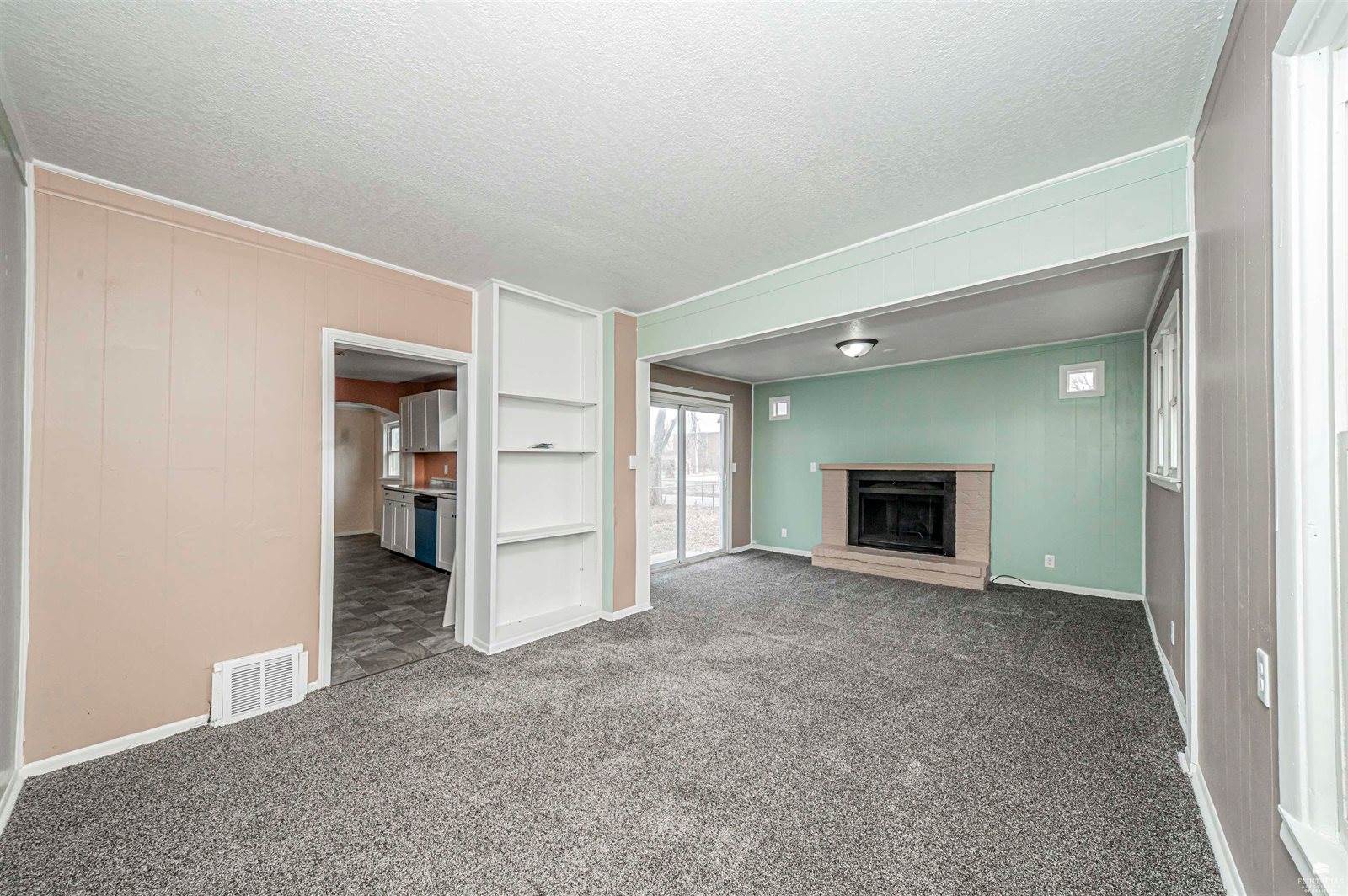 704 West 13th Street, Junction City, KS 66441