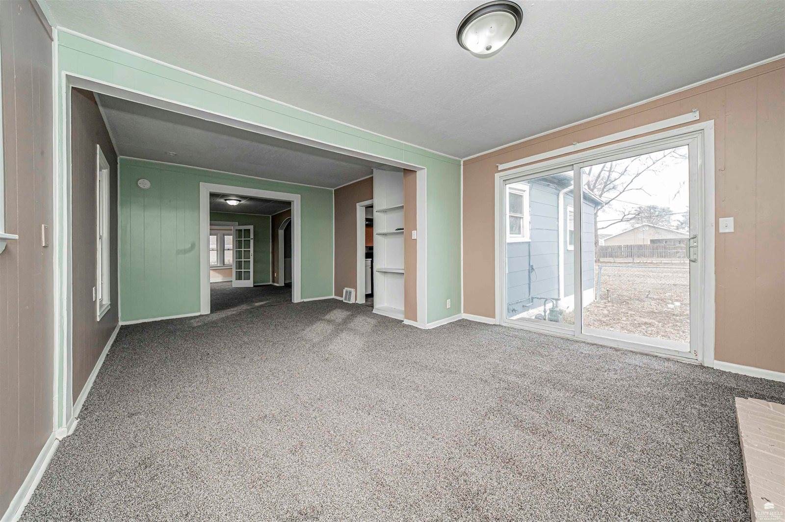 704 West 13th Street, Junction City, KS 66441