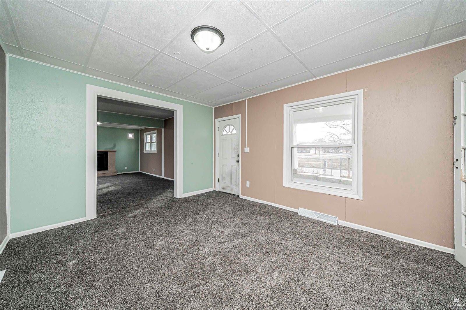 704 West 13th Street, Junction City, KS 66441