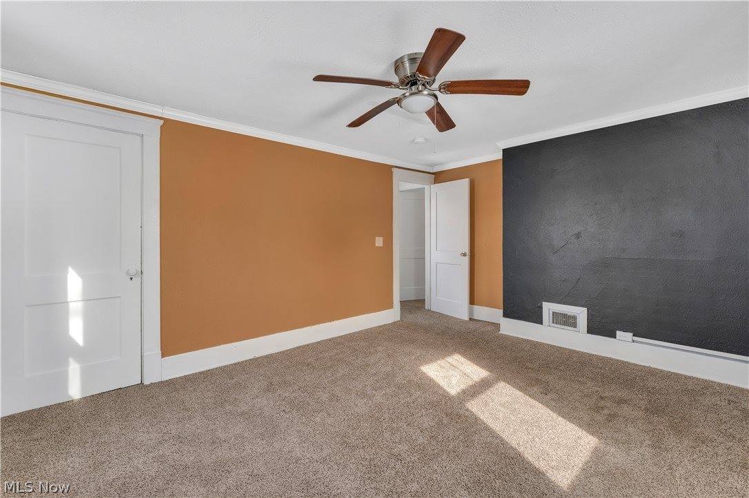 304 Baldwin Avenue, Niles, OH 44446