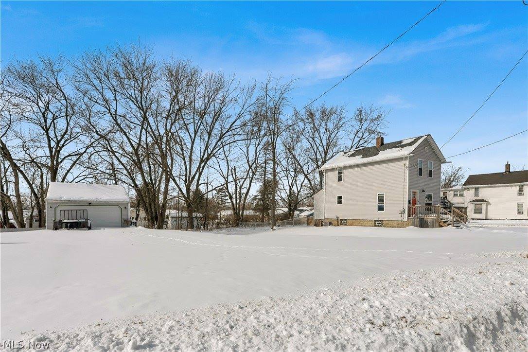 304 Baldwin Avenue, Niles, OH 44446