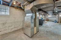 127 Roslyn Drive, Youngstown, OH 44505