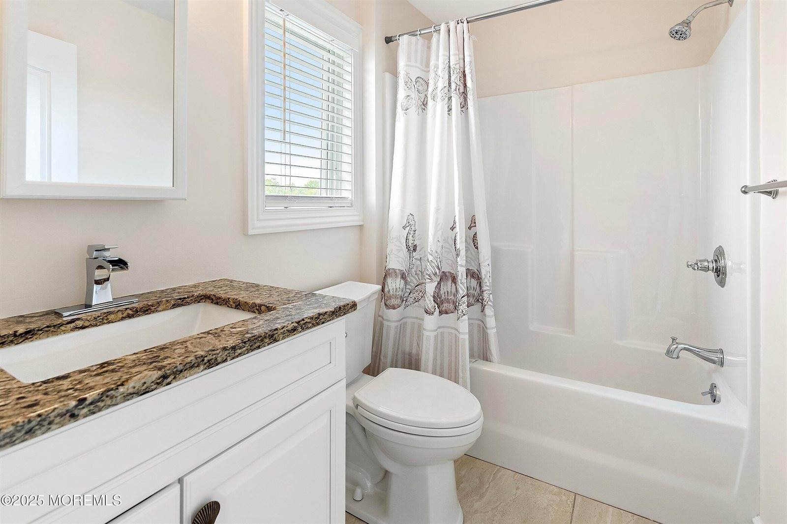 3 Grant Avenue, Rumson, NJ 07760