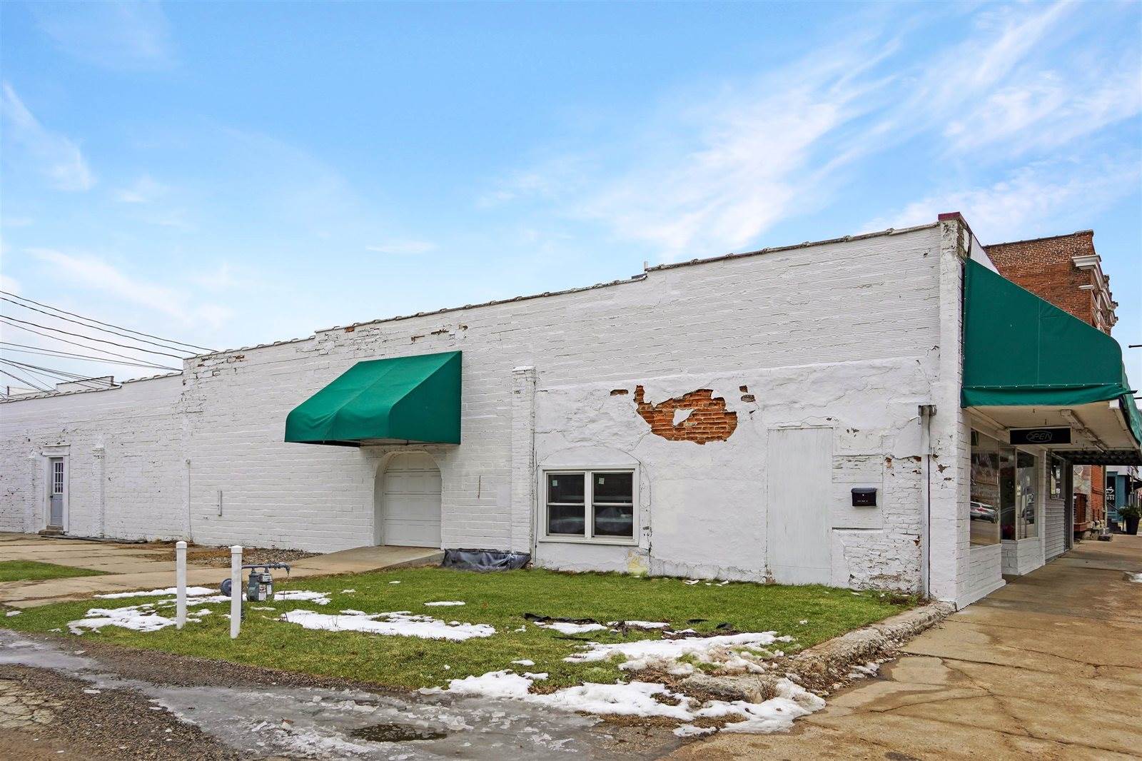 250 West Court, Richland Center, WI 53581