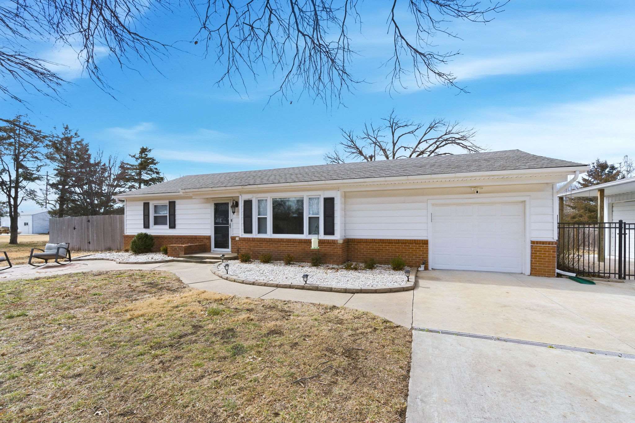421 Epp St, Andover, KS 67002