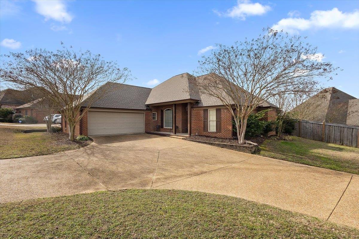 400 N Haven Ct, Brandon, MS 39047