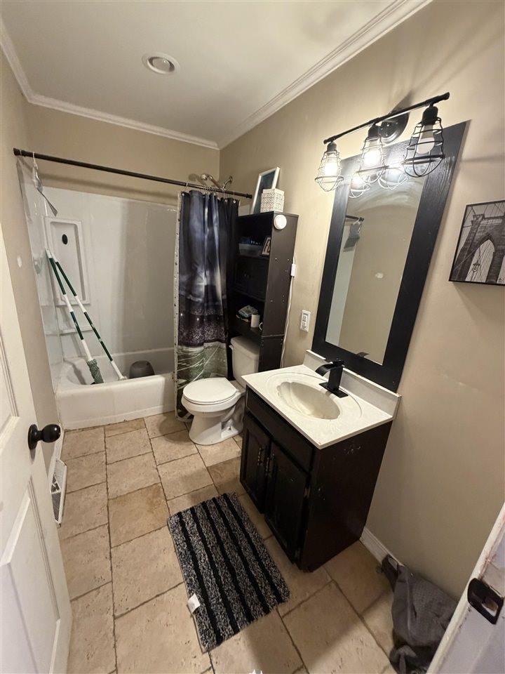 52 Crisp Road, Williamsburg, KY 40769